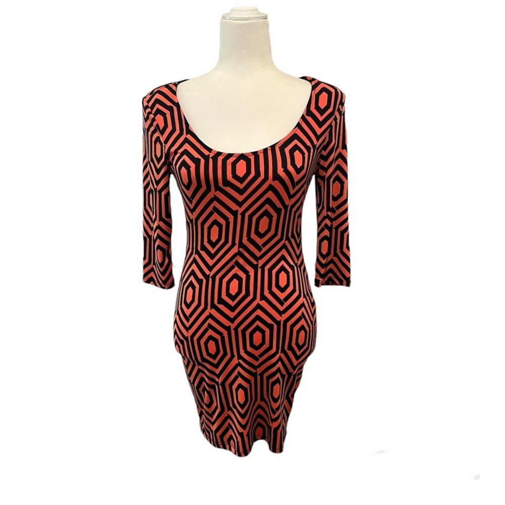 Madison Geometric Orange & Black Mini Dress Sz L